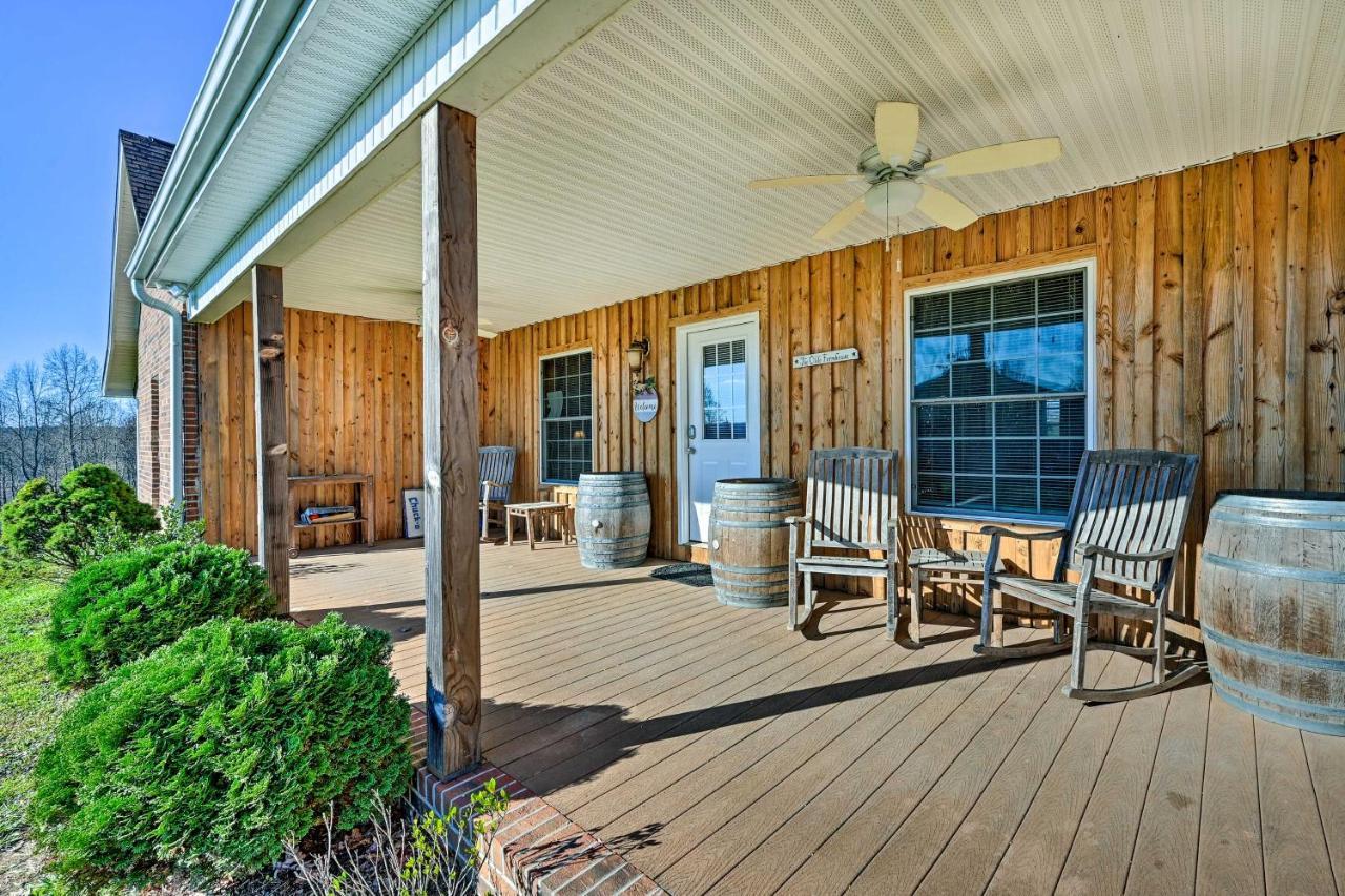 Breathtaking Elkin Getaway With Vineyard Views! Villa Exterior photo